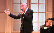 Michael Heltau (©Foto: Martin Schmitz)